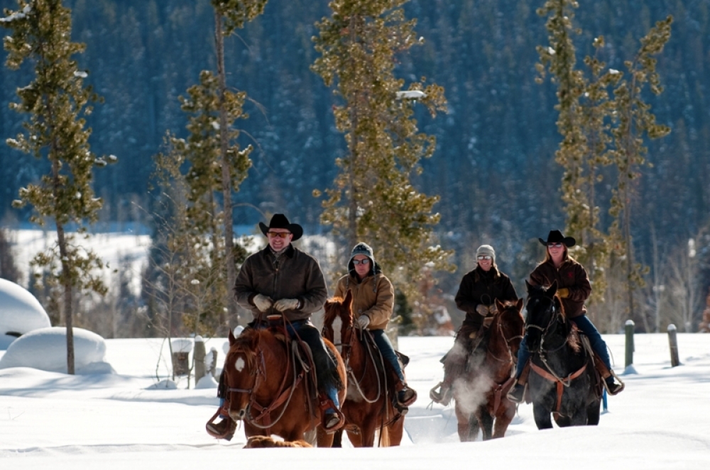 Book a Winter Dude Ranch Vacation! | Dude Ranchers' Association