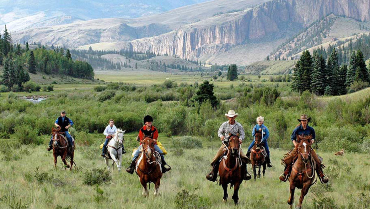 Running riders at 4UR Ranch