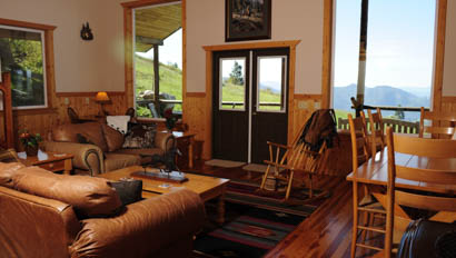 Lodge living room at Bull Hill Ranch