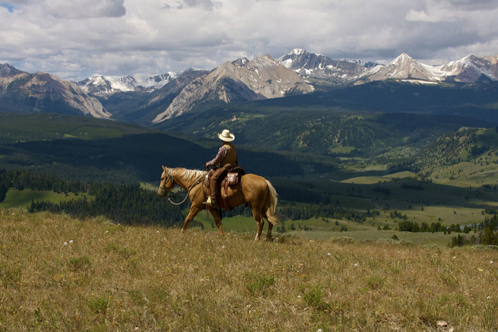 Covered Wagon Ranch Cowboy with great mountain view