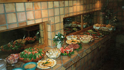 Three Bars Ranch buffet