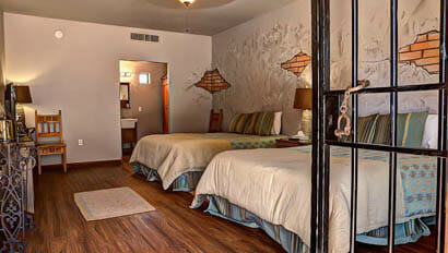 Tombstone Monument room with jail door and handcuffs