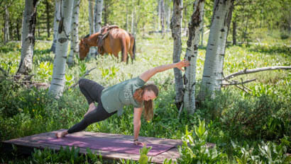 Vista Verde outside yoga