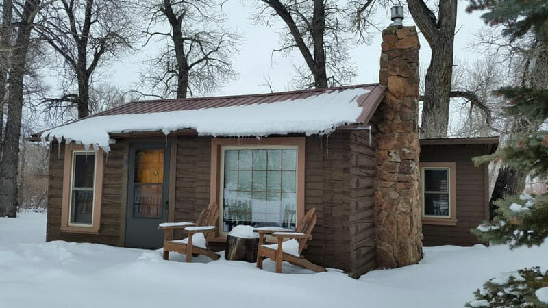 Vee Bar Winter Cabin